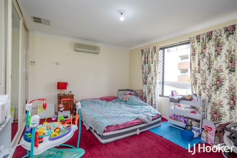 4/22 Beverley Rd, Cloverdale, WA 6105