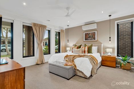 Property photo of 38 Sabel Drive Cranbourne North VIC 3977