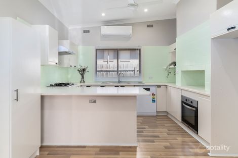 Property photo of 28 Royle Street Frankston VIC 3199