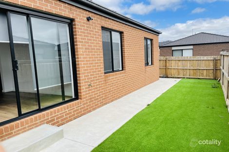 Property photo of 19 Hirami Avenue Tarneit VIC 3029