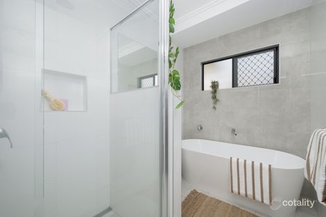 Property photo of 11 Clementine Street Mount Low QLD 4818