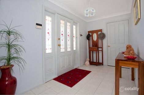 Property photo of 8 Kallawatta Grove McGraths Hill NSW 2756