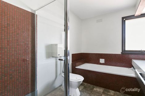 Property photo of 8 Glenora Court Frankston VIC 3199