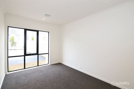 Property photo of 19 Binda Avenue Springvale VIC 3171