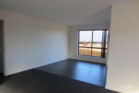 Property photo of 4/26 Mariah Crescent Oakdowns TAS 7019