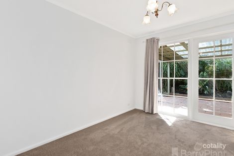 Property photo of 13 Stratton Court Bayswater VIC 3153