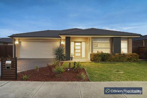 Property photo of 18 Dalton Way Cranbourne East VIC 3977