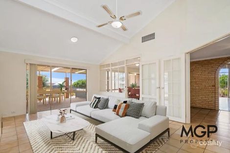 5 Walba Pl, Coogee, WA 6166