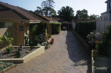 2/7 First St, Bicton, WA 6157