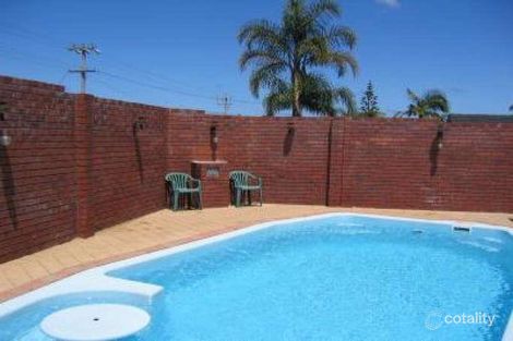 31 Napier Rd, Marangaroo, WA 6064