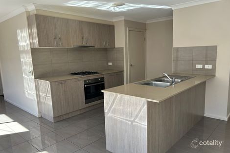 Property photo of 44 Parklink Drive Cranbourne East VIC 3977