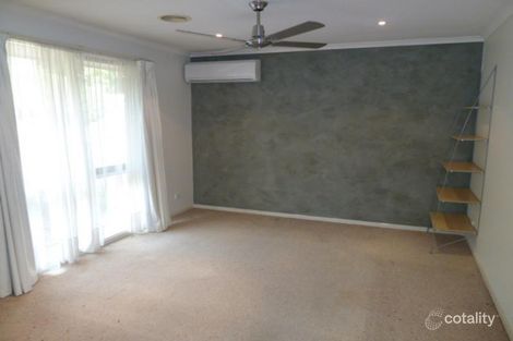 Property photo of 2/21 Rosedale Crescent Ringwood East VIC 3135