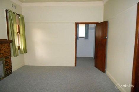 Property photo of 22 Honeysuckle Street Bendigo VIC 3550