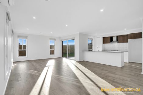 Property photo of 17 Ellimatta Road Mambourin VIC 3024