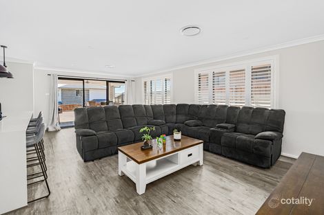 Property photo of 13 Thurston Street Boolaroo NSW 2284