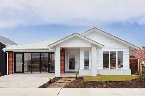 Property photo of 224 Sovereign Drive Mount Duneed VIC 3217