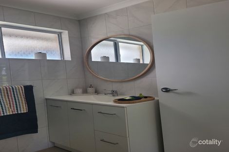 Property photo of 33 Seaview Avenue Middleton SA 5213