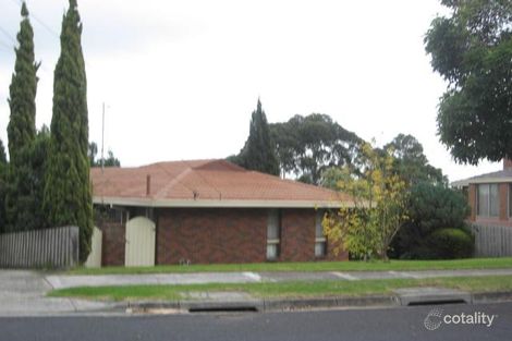Property photo of 18 Aquila Crescent Endeavour Hills VIC 3802