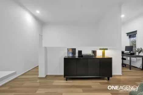 Property photo of 2/11 Tom Roberts Parade Point Cook VIC 3030