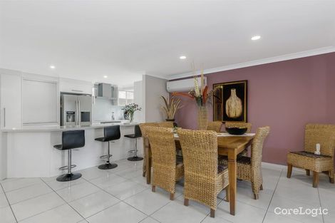 Property photo of 2 Erave Avenue Runaway Bay QLD 4216