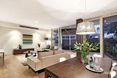 Property photo of 76A Spray Street Elwood VIC 3184