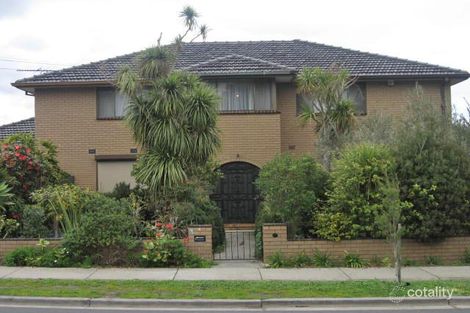 2 Sunshine St, Oakleigh East, VIC 3166