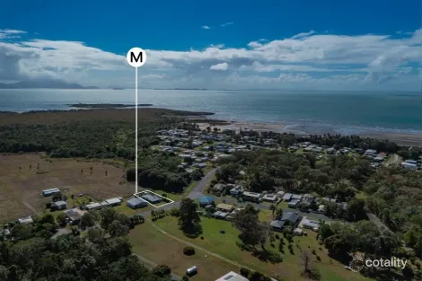 59 Bundesen Ave, Midge Point, QLD 4799