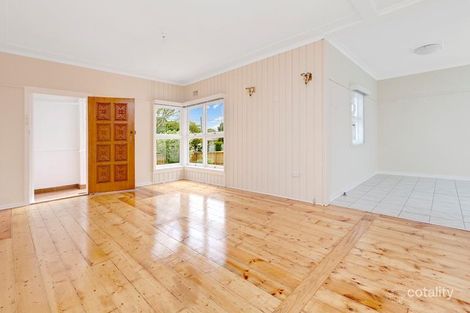 Property photo of 121 McIntosh Road Narraweena NSW 2099