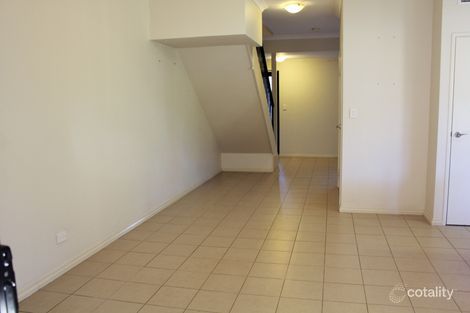 Property photo of 14/9 Healy Road Hamilton Hill WA 6163