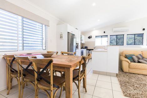 Property photo of 2/22 Samarinda Drive Point Lookout QLD 4183