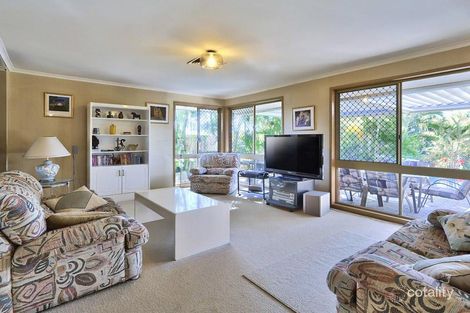 Property photo of 99 Scrub Road Carindale QLD 4152