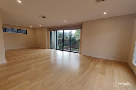 Property photo of 5 Inverell Avenue Mount Waverley VIC 3149