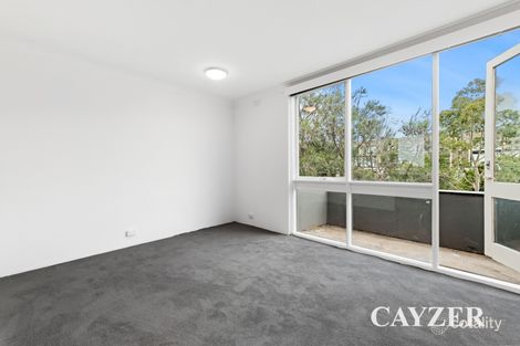 Property photo of 9/24 Foote Street Albert Park VIC 3206