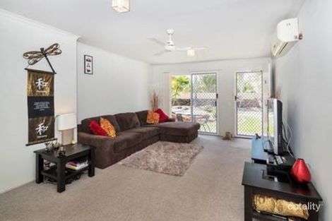 Property photo of 5/45 Village Way Oxenford QLD 4210