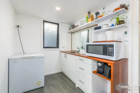 Property photo of 9 Allinga Street Coombabah QLD 4216
