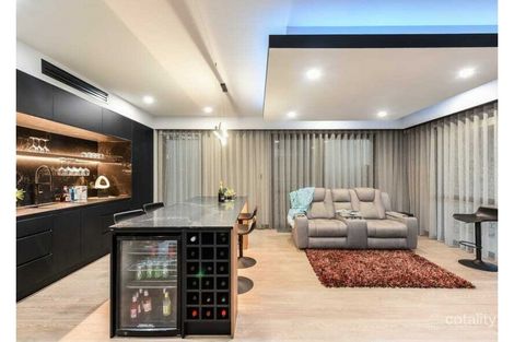 Property photo of 16 White Close Encounter Bay SA 5211