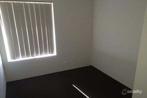 Property photo of 33 Abernethy Grove Seville Grove WA 6112