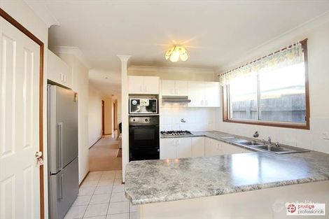 Property photo of 7 Kaputar Court Wattle Grove NSW 2173