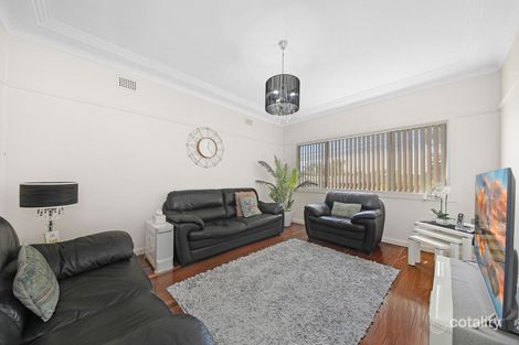 Property photo of 15 Lloyd Avenue Yagoona NSW 2199