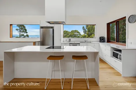 Property photo of 14 Chapel Lane Dover TAS 7117