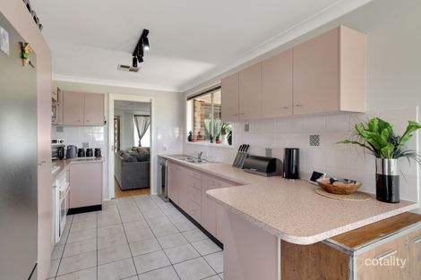 Property photo of 42 Dorrigo Crescent Bow Bowing NSW 2566