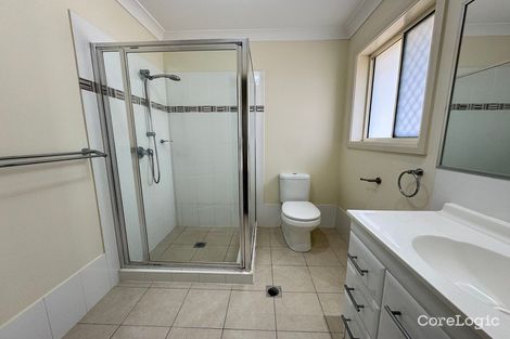 Property photo of 2 Rex Aubrey Place Parkes NSW 2870