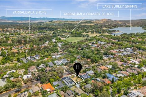 90 Hopetoun Cct, Yarralumla, ACT 2600