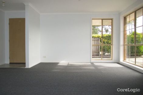 Property photo of 2/26 Springfield Crescent Hampton Park VIC 3976