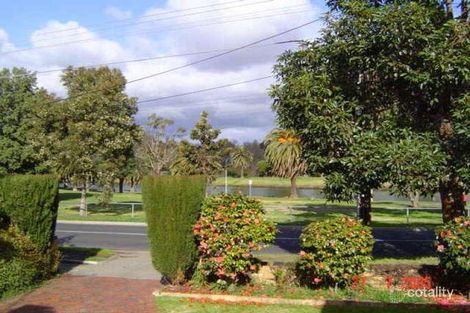 Property photo of 132 The Boulevard Aberfeldie VIC 3040
