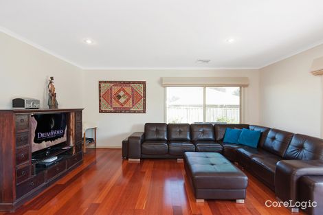 Property photo of 19 Holmwood Crescent Doreen VIC 3754