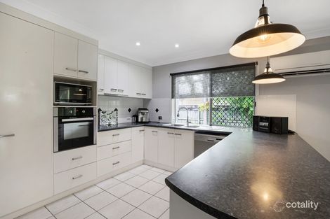 Property photo of 27 Michelle Crescent Bucasia QLD 4750