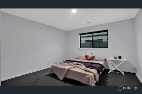 Property photo of 30 Margot Circuit Kalkallo VIC 3064