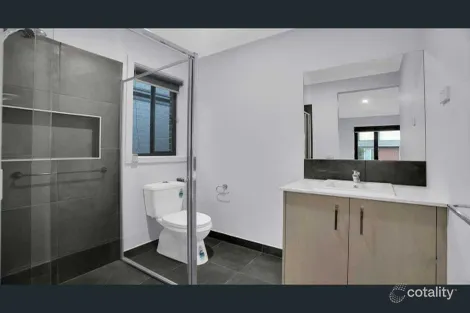 Property photo of 30 Margot Circuit Kalkallo VIC 3064