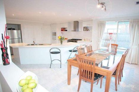 Property photo of 3 Blackbird Terrace Craigieburn VIC 3064